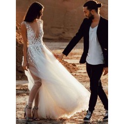 Modern V Neck Tulle Lace Appliques Sleeveless Wedding Reception Dress