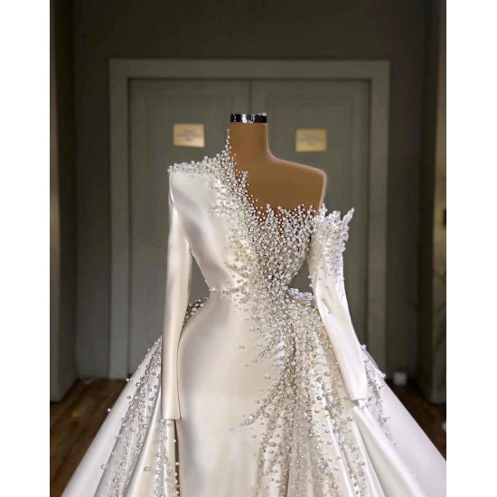 Luxury Designer Pearls Wedding Dress Long Sleeves With Detachable Train