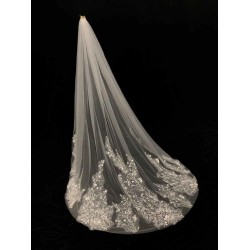 Ivory One-Tier Tulle Lace Applique Edge Waterfall Long Wedding Veil