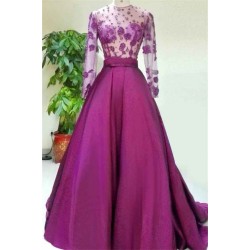 Gorgeous Long Sleeves Evening Dress Appliques Beadings