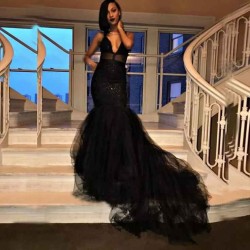 Chic V-Neck Mermaid Black Prom Dresses Tulle Sequins Evening Gowns