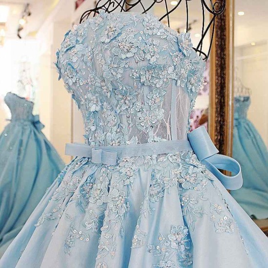 Sequins Applique Lace A-Line Strapless Floor-Length Beading Evening Dresses
