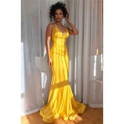 Yellow Spaghetti-Straps V-Neck Ruffle Mermaid Evening Gown
