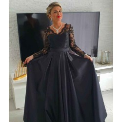 Elegant Long Sleevess Black V-neck Satin Lace Evening Dresses
